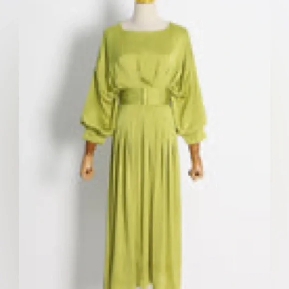 Textured Lime Green Dress - Picture 2 of 6